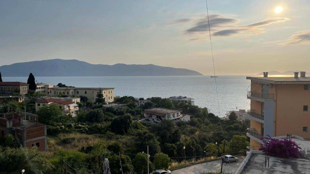 Azure Apartments By Kondo Stays Vlorë Buitenkant foto