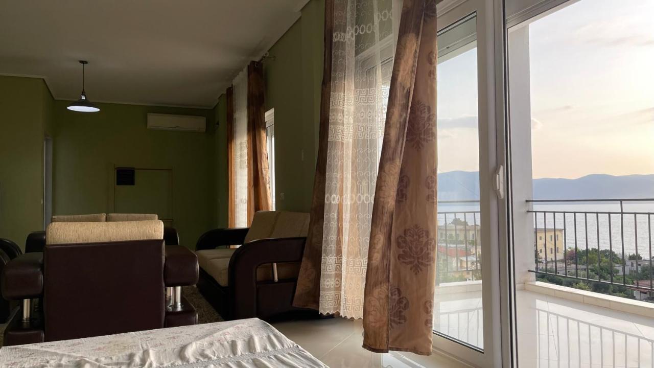 Azure Apartments By Kondo Stays Vlorë Buitenkant foto