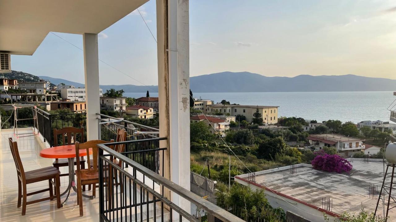 Azure Apartments By Kondo Stays Vlorë Buitenkant foto